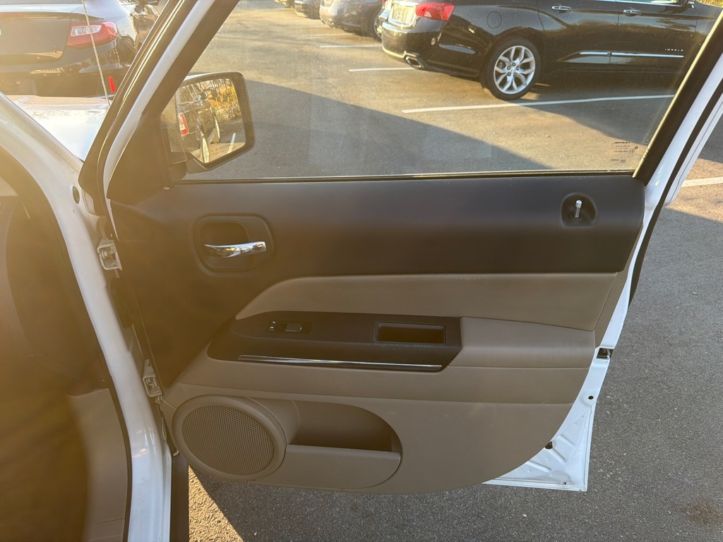 Jeep Patriot Limited 2WD 2013