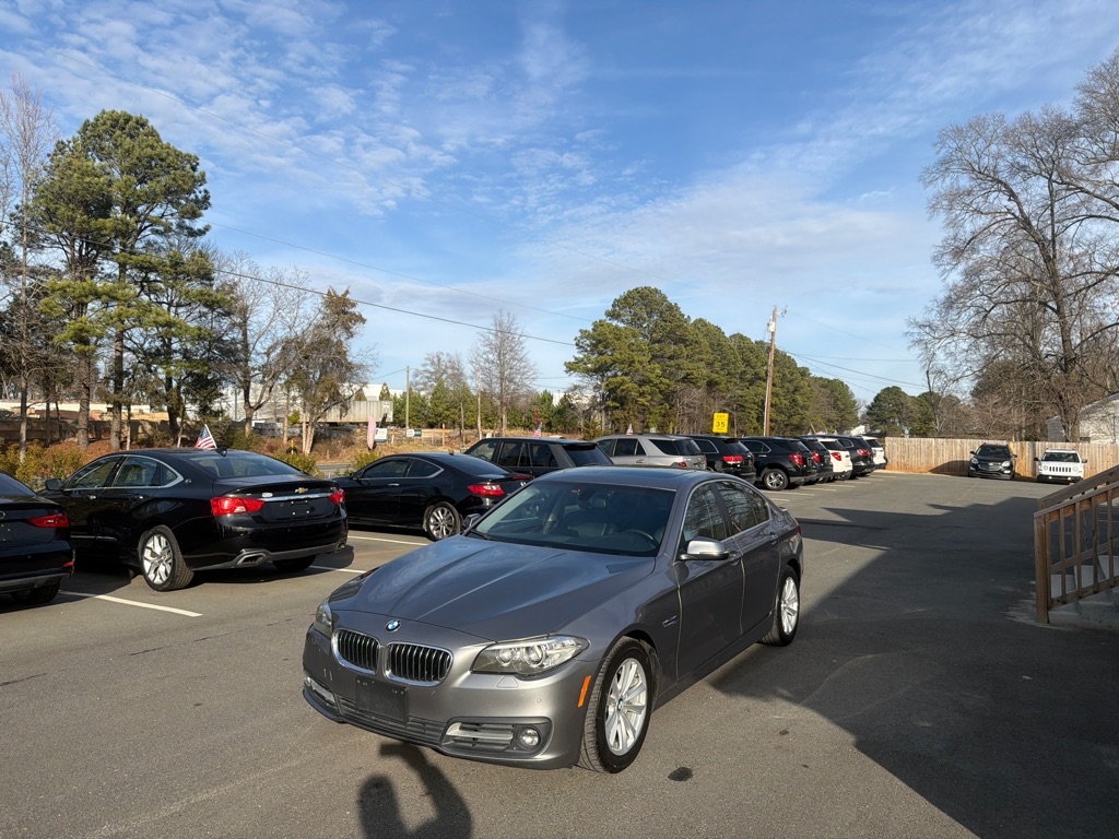 BMW 5-Series 528i xDrive 2016