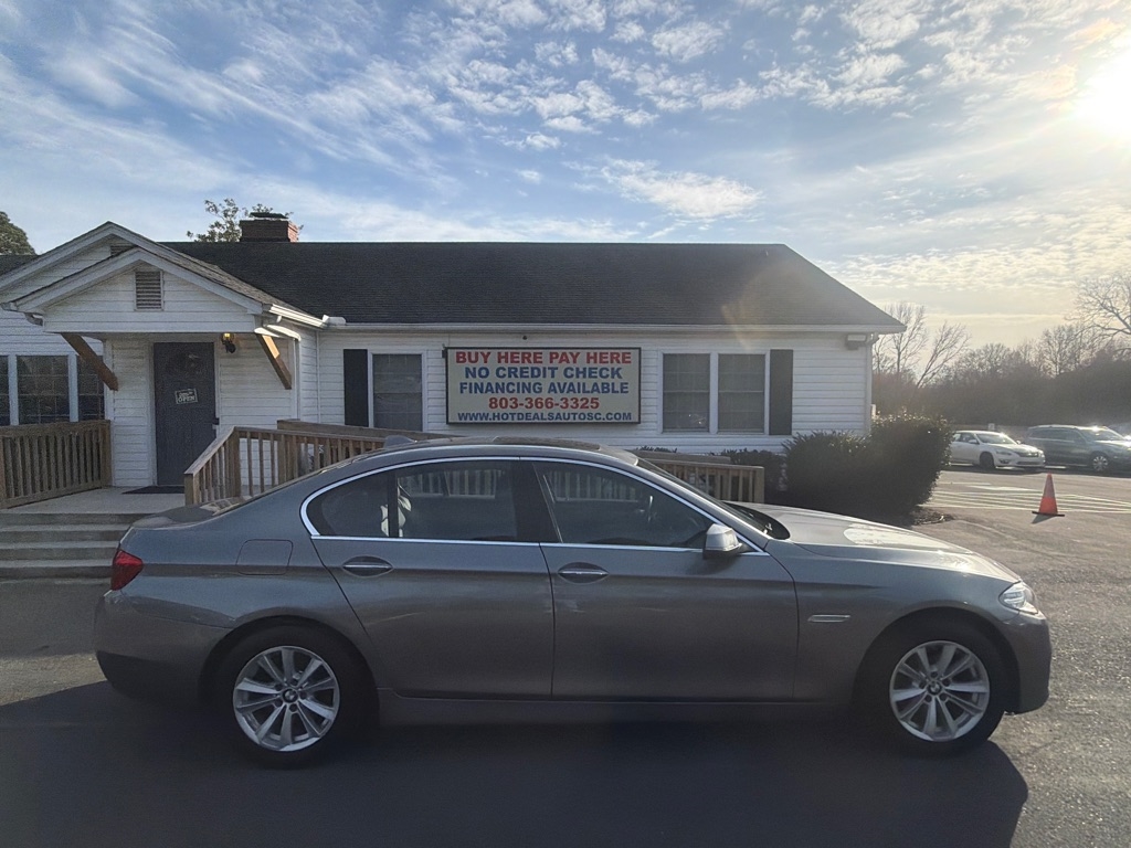 BMW 5-Series 528i xDrive 2016