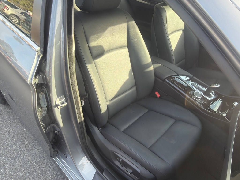 BMW 5-Series 528i xDrive 2016