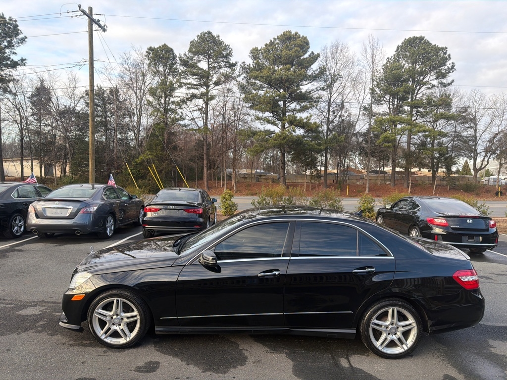 Mercedes-Benz E-Class E350 4MATIC Sedan 2013