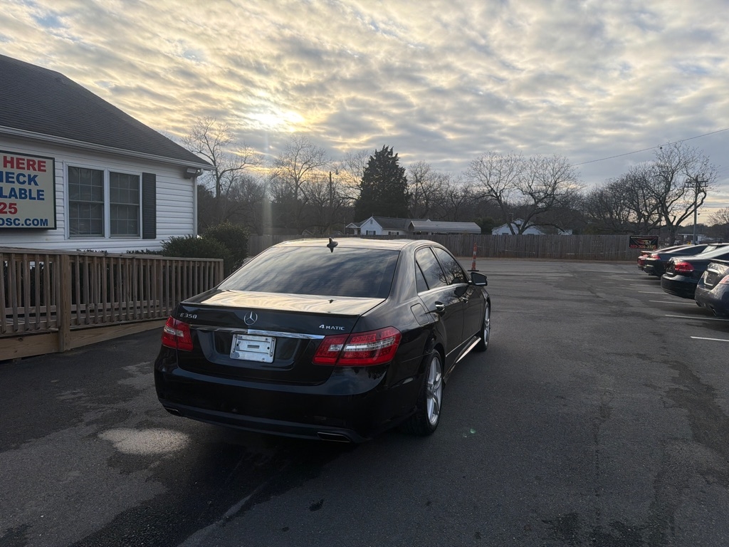 Mercedes-Benz E-Class E350 4MATIC Sedan 2013
