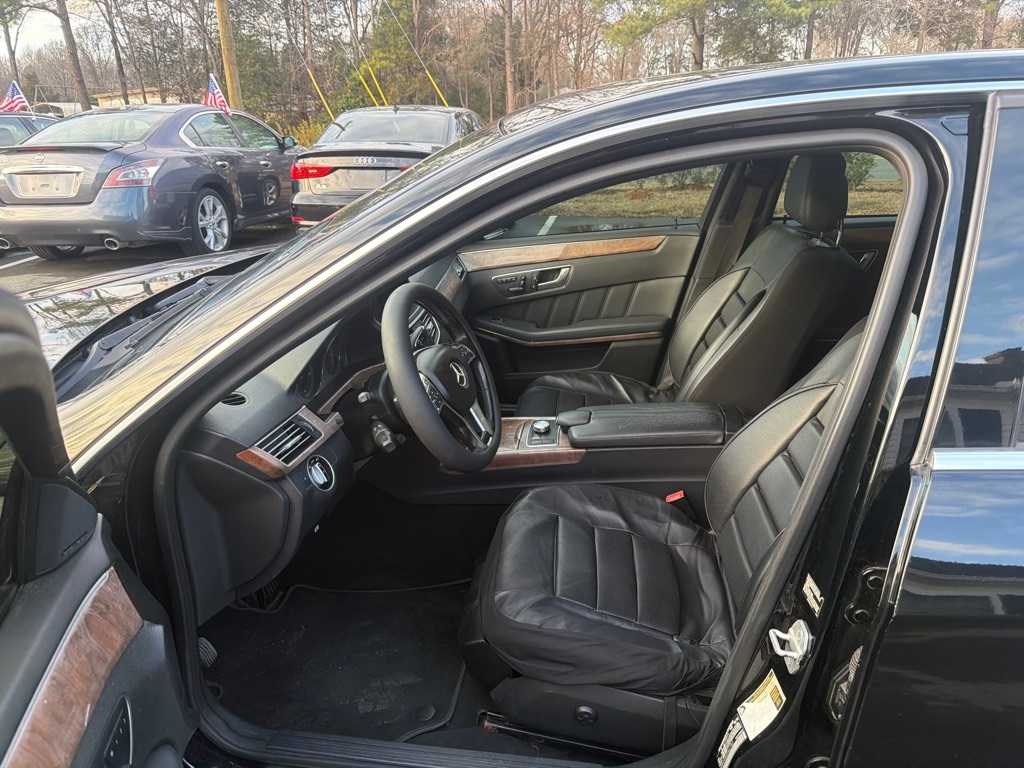 Mercedes-Benz E-Class E350 4MATIC Sedan 2013