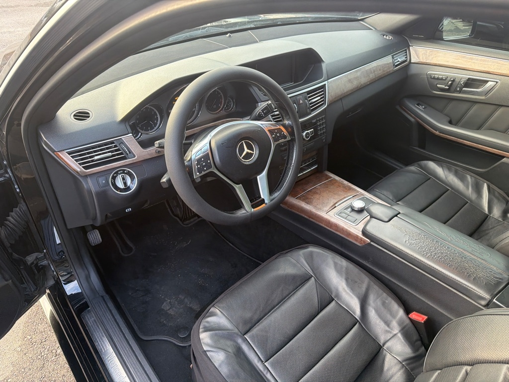 Mercedes-Benz E-Class E350 4MATIC Sedan 2013