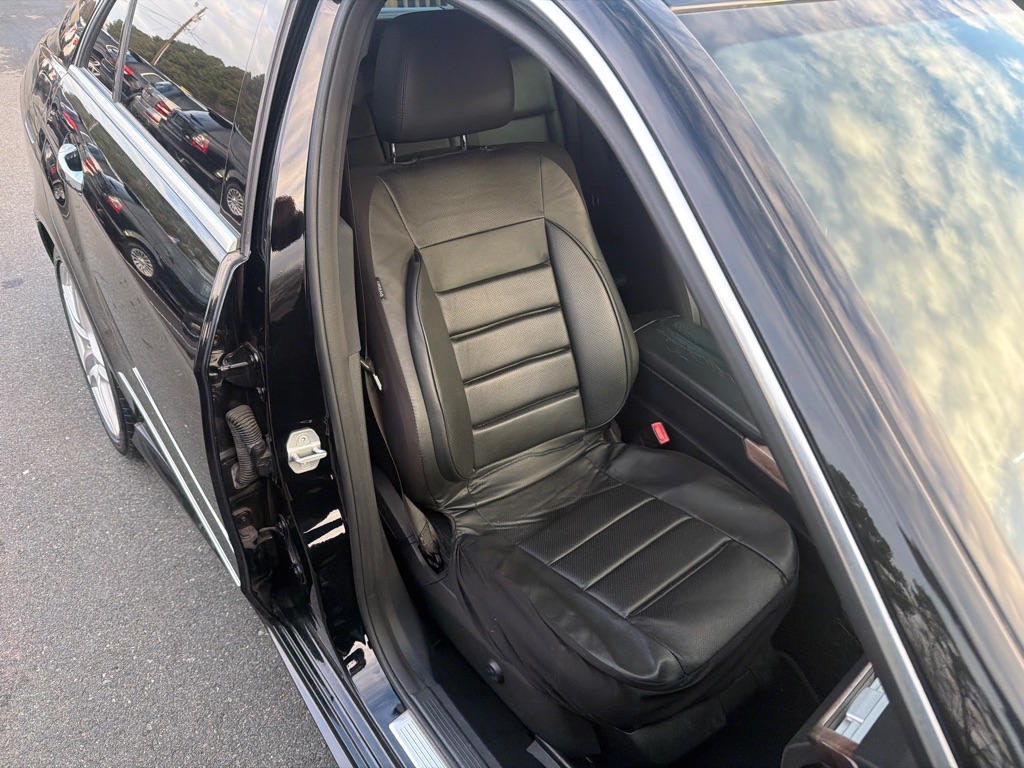 Mercedes-Benz E-Class E350 4MATIC Sedan 2013