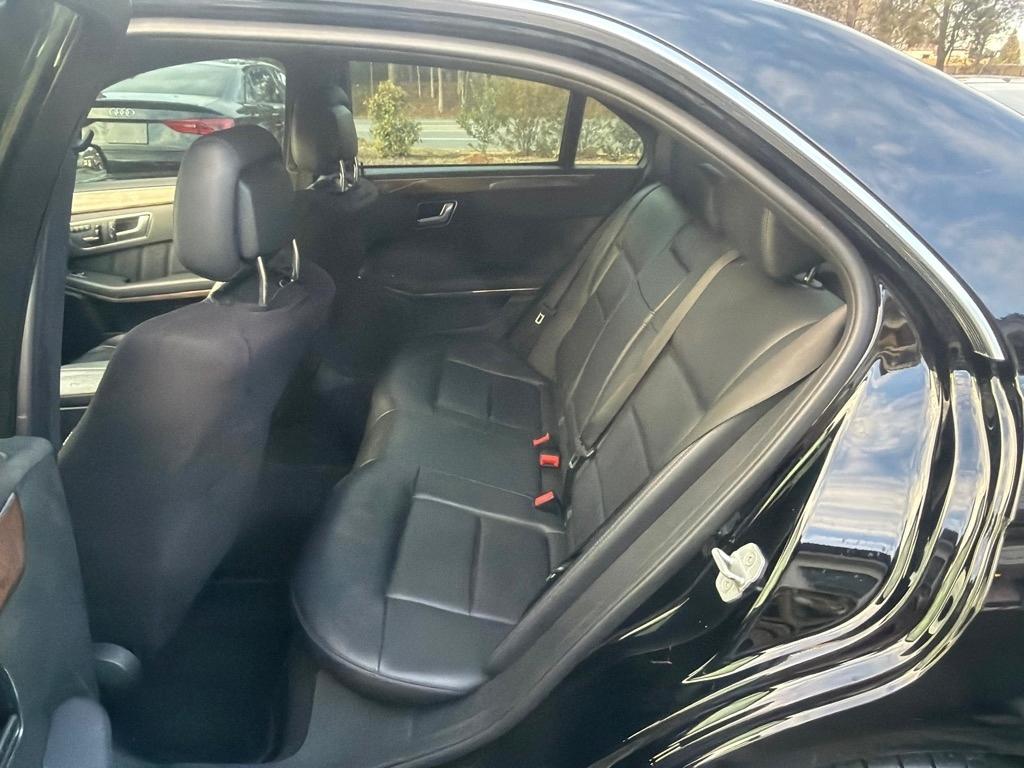 Mercedes-Benz E-Class E350 4MATIC Sedan 2013