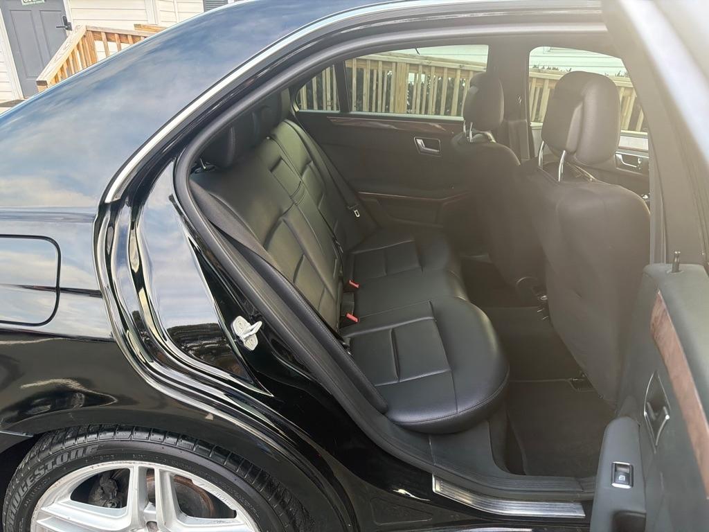 Mercedes-Benz E-Class E350 4MATIC Sedan 2013