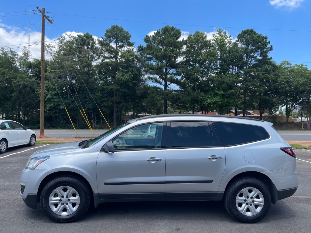 Chevrolet Traverse LS FWD w/PDC 2014