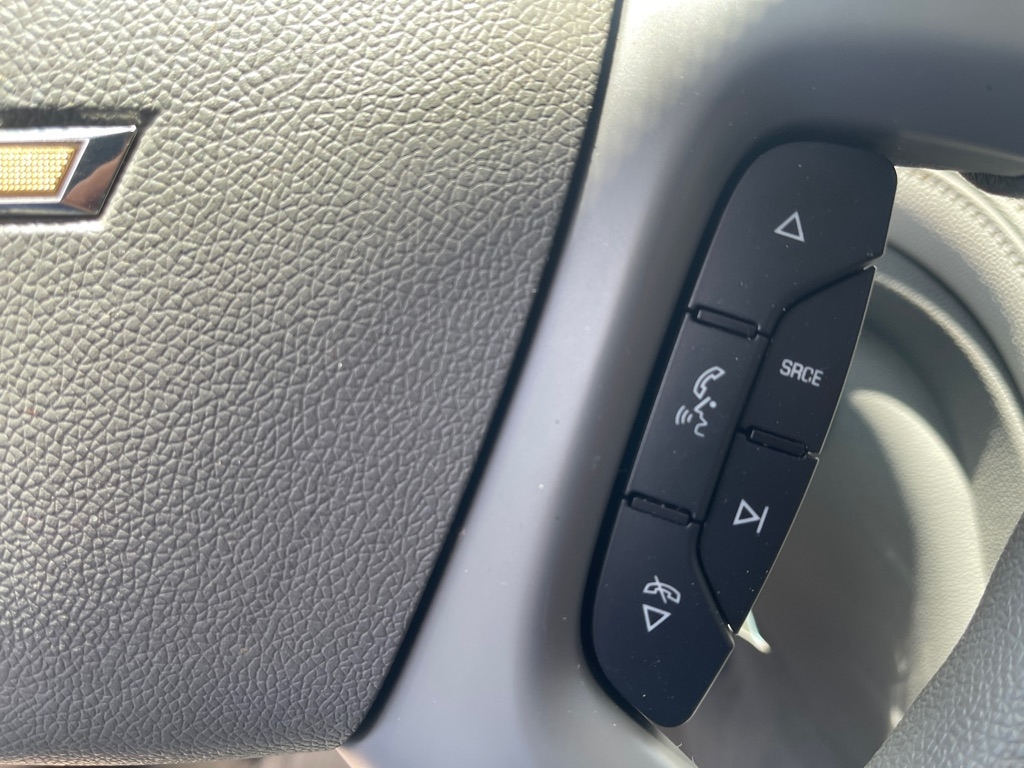 Chevrolet Traverse LS FWD w/PDC 2014