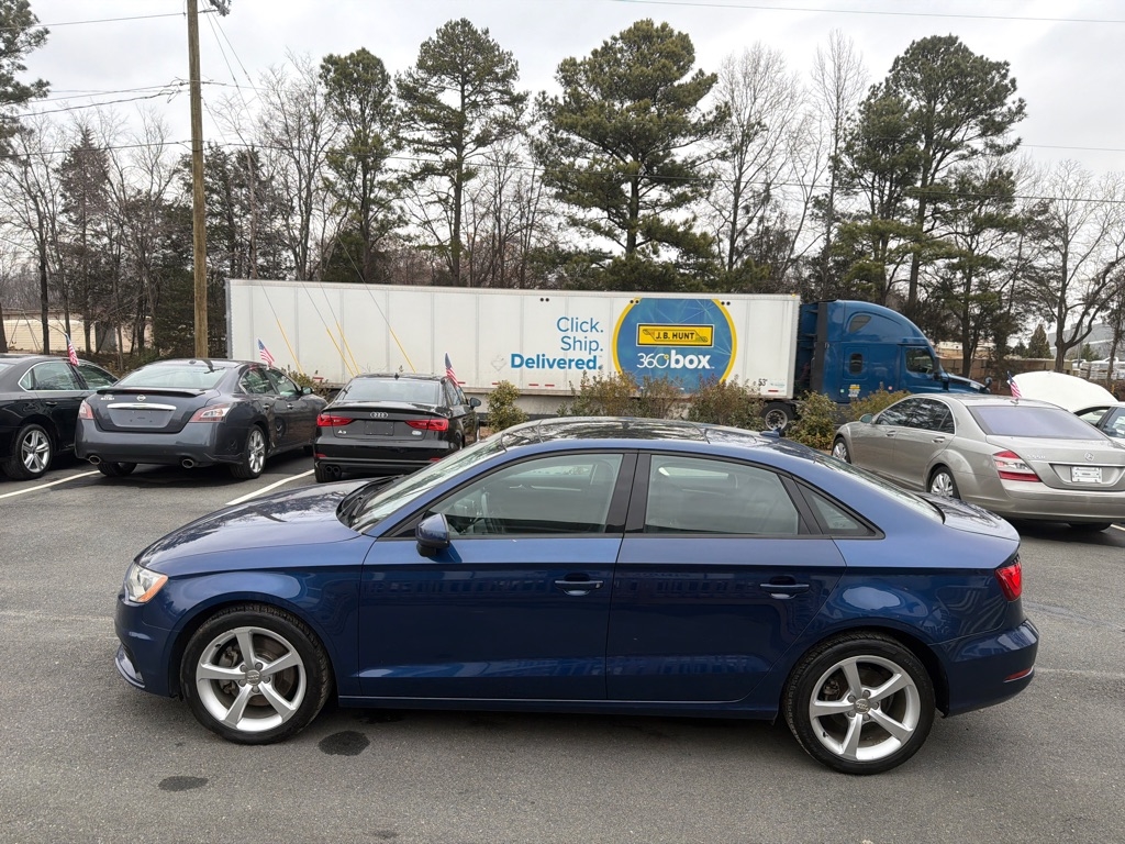 Audi A3 1.8T Premium FWD S tronic 2015