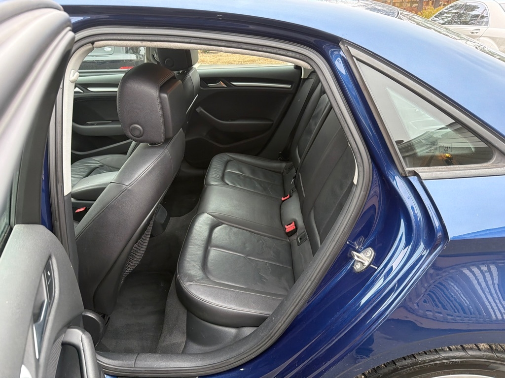 Audi A3 1.8T Premium FWD S tronic 2015