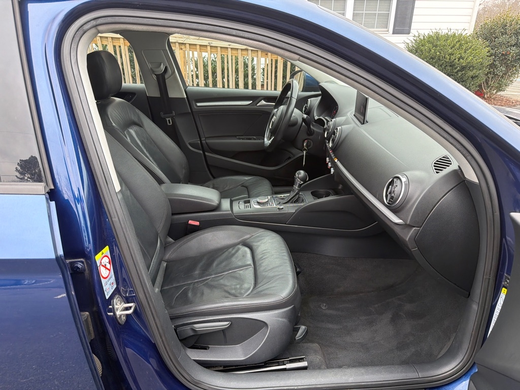 Audi A3 1.8T Premium FWD S tronic 2015