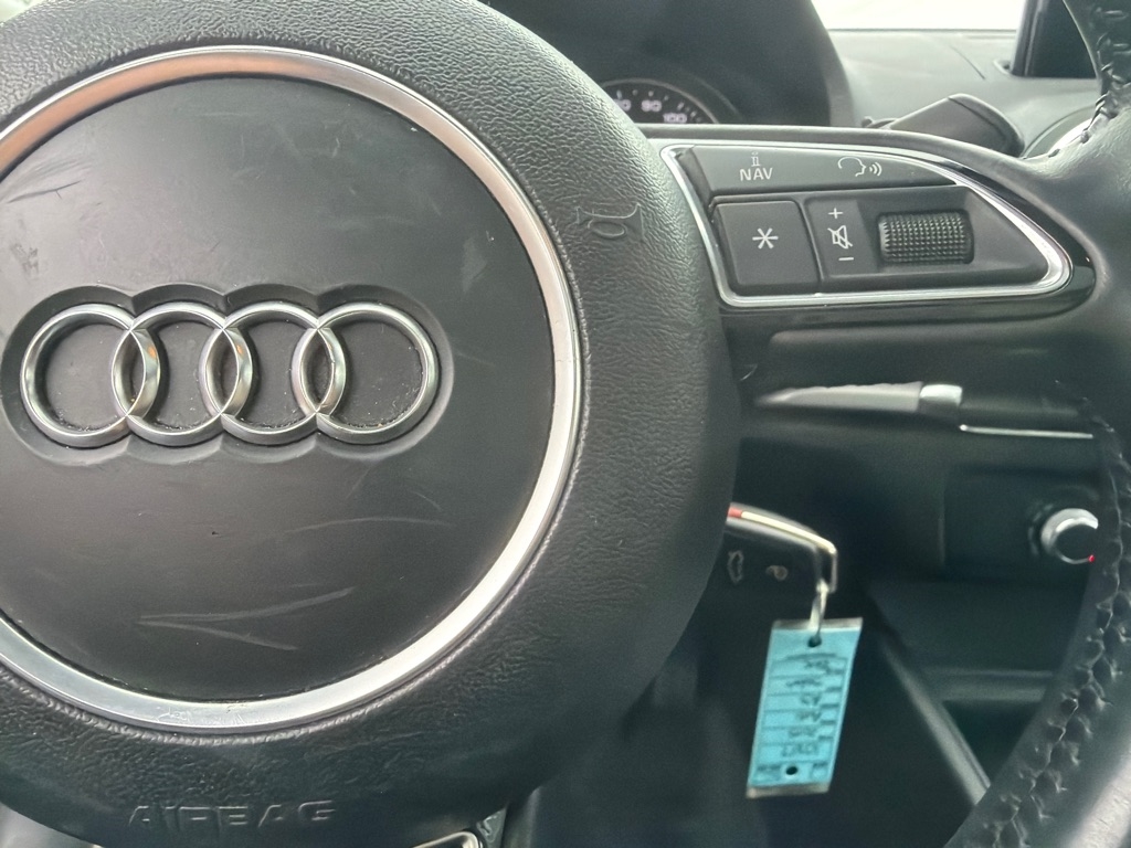 Audi A3 1.8T Premium FWD S tronic 2015