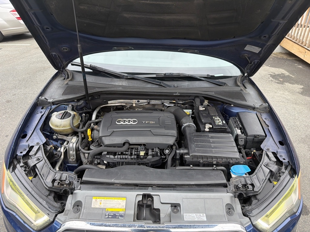 Audi A3 1.8T Premium FWD S tronic 2015