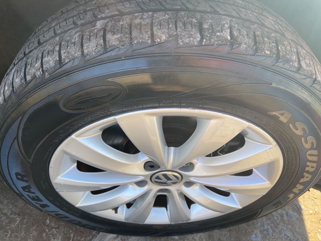 Volkswagen Passat 1.8T Wolfsburg AT 2014