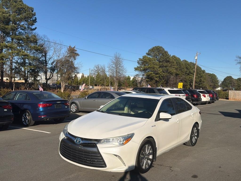 Toyota Camry Hybrid XLE 2015