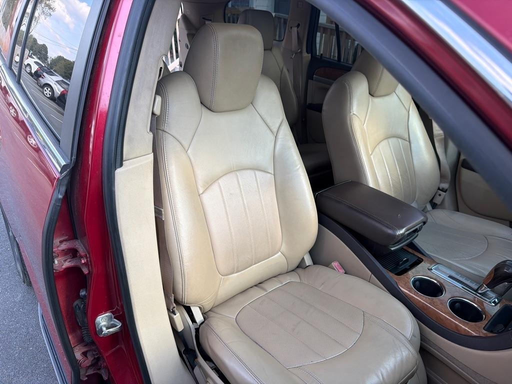 Buick Enclave Premium FWD 2012