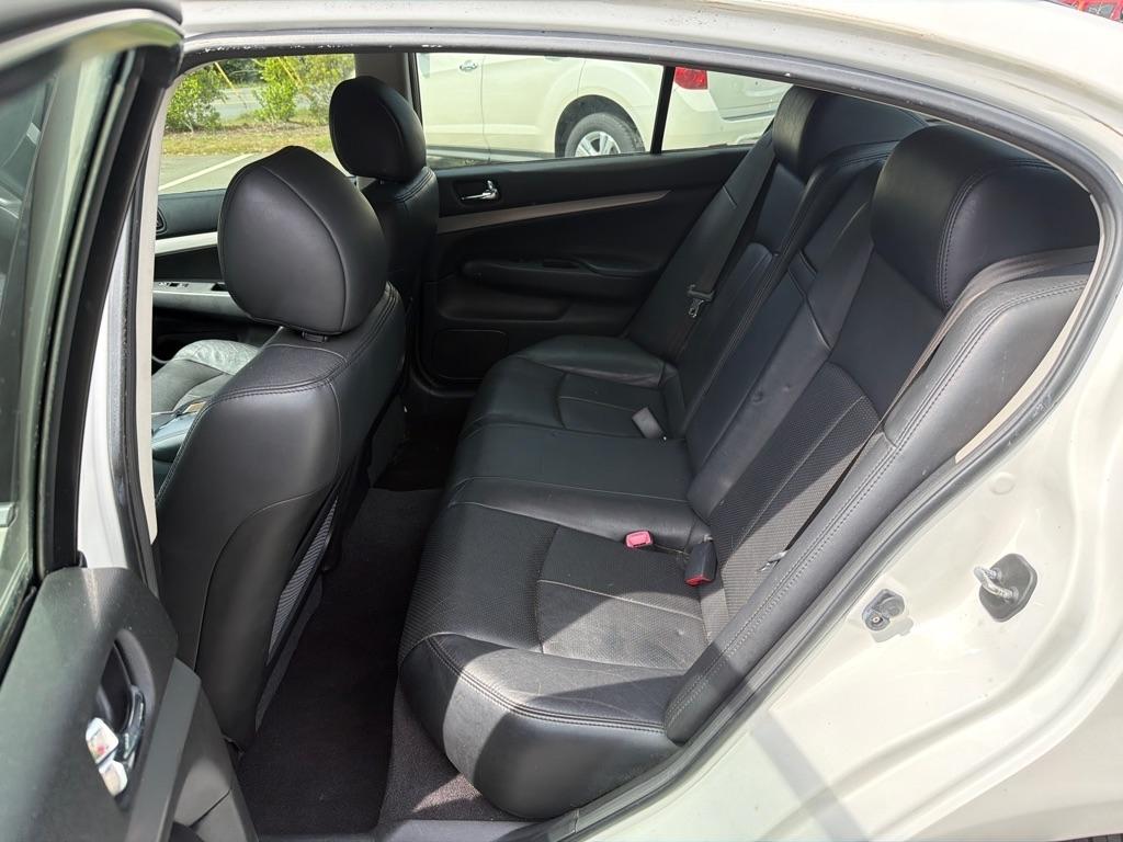 Infiniti G Sedan 37x AWD 2013