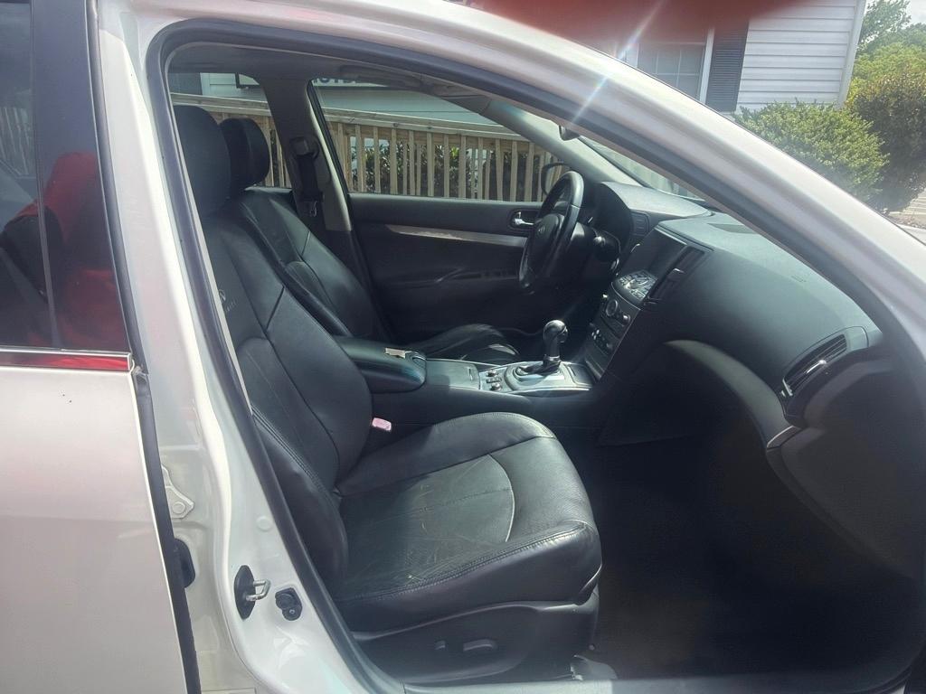 Infiniti G Sedan 37x AWD 2013