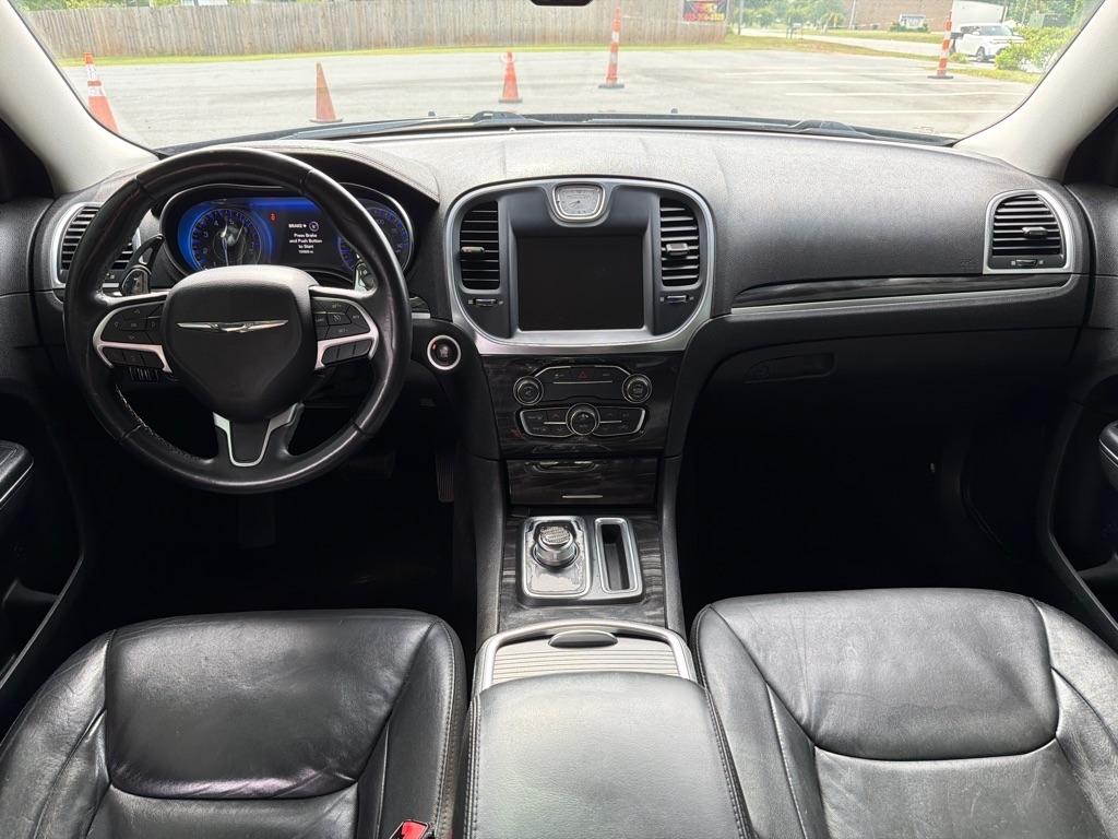Chrysler 300 Limited RWD 2015