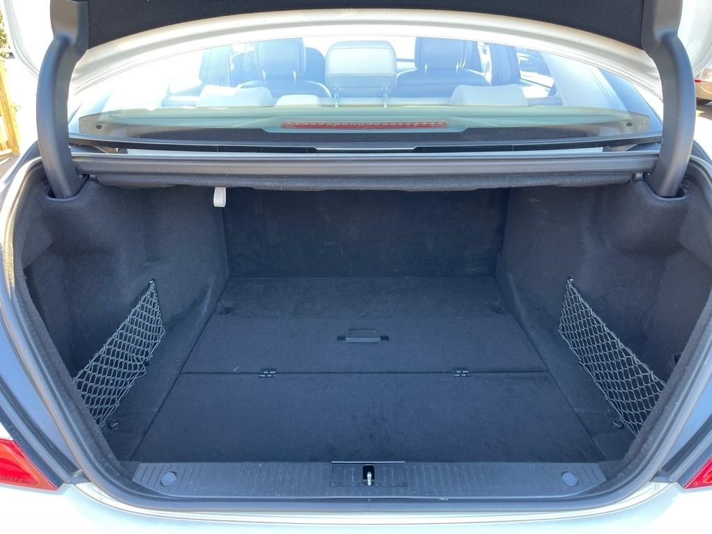 Mercedes-Benz S-Class S550 2007