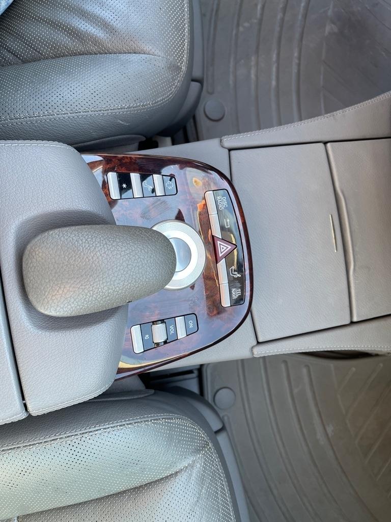 Mercedes-Benz S-Class S550 2007