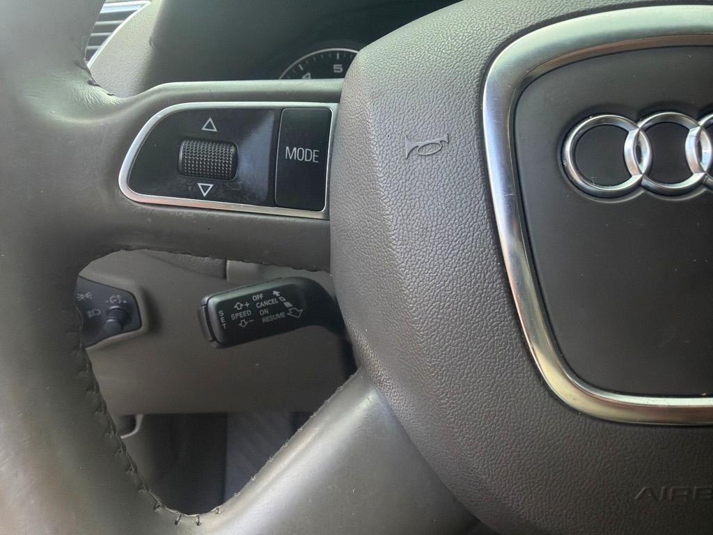 Audi Q5 2.0 quattro Premium 2012