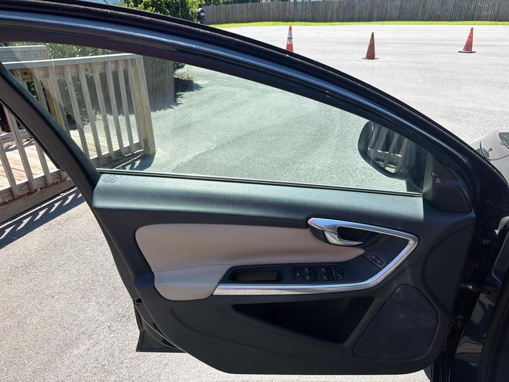 Volvo S60 T5 2013