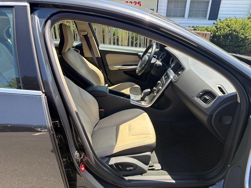 Volvo S60 T5 2013