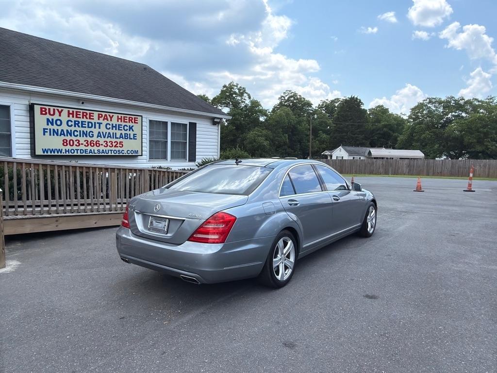 Mercedes-Benz S-Class S550 4-MATIC 2013