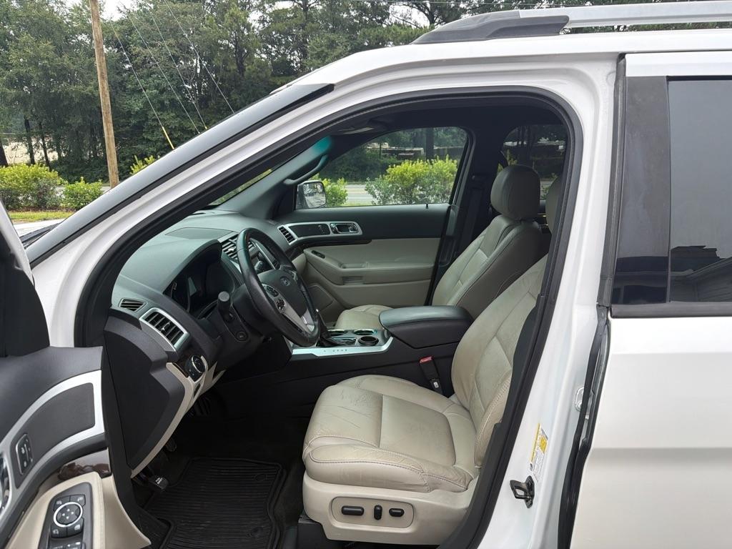 Ford Explorer Limited FWD 2014