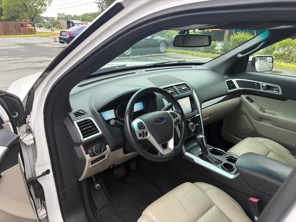 Ford Explorer Limited FWD 2014