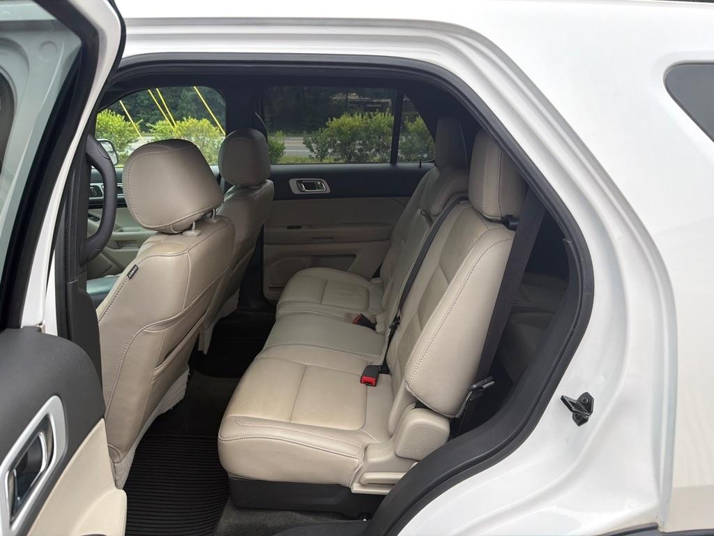 Ford Explorer Limited FWD 2014