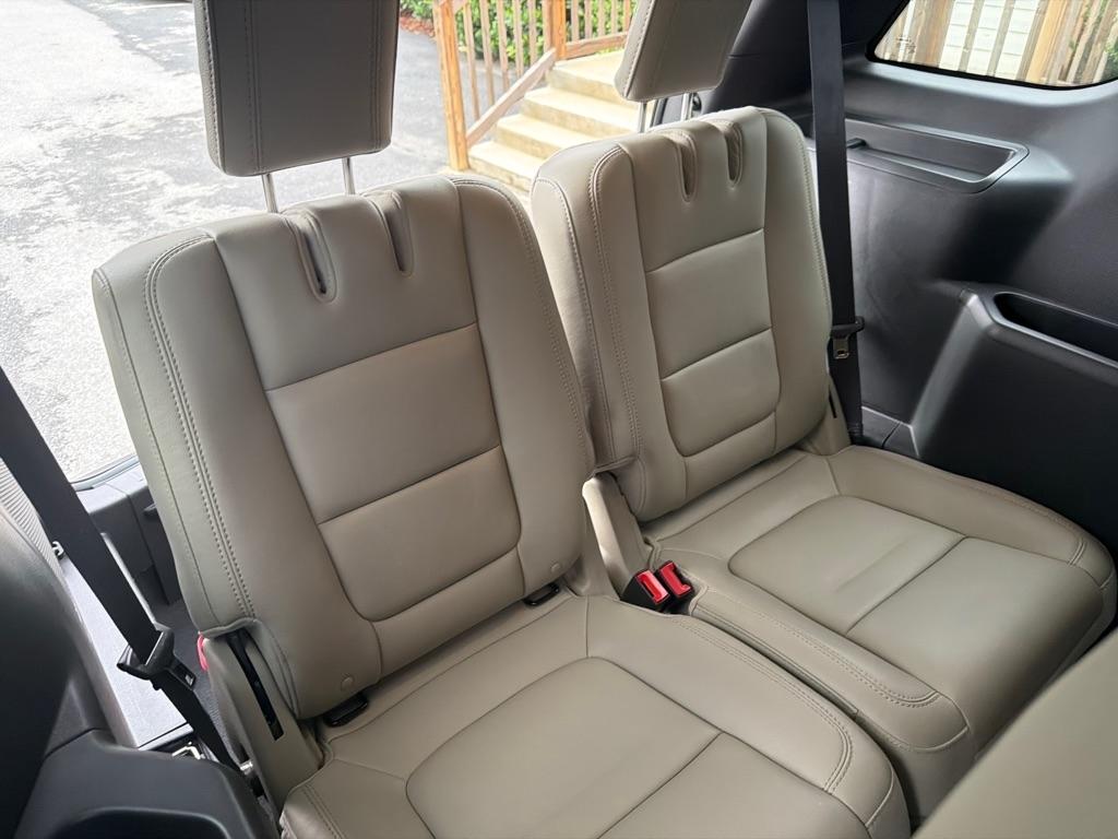 Ford Explorer Limited FWD 2014