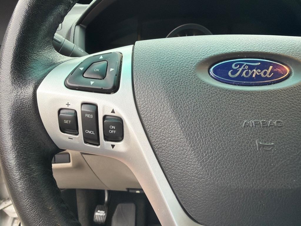 Ford Explorer Limited FWD 2014