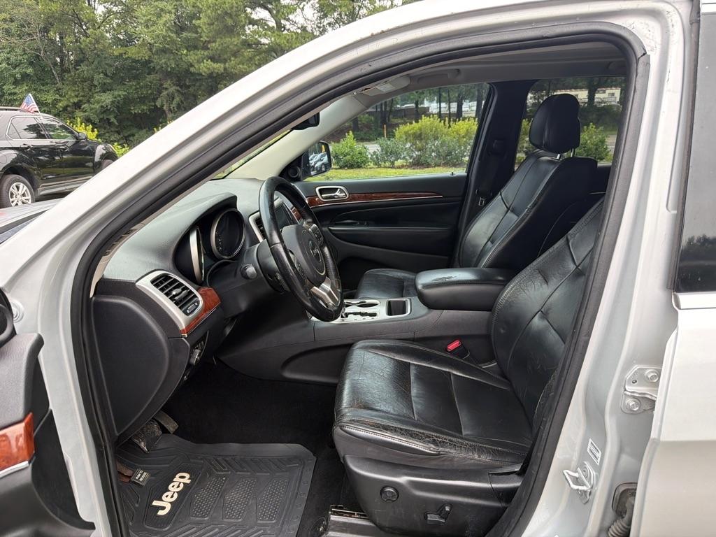 Jeep Grand Cherokee Limited 2WD 2012