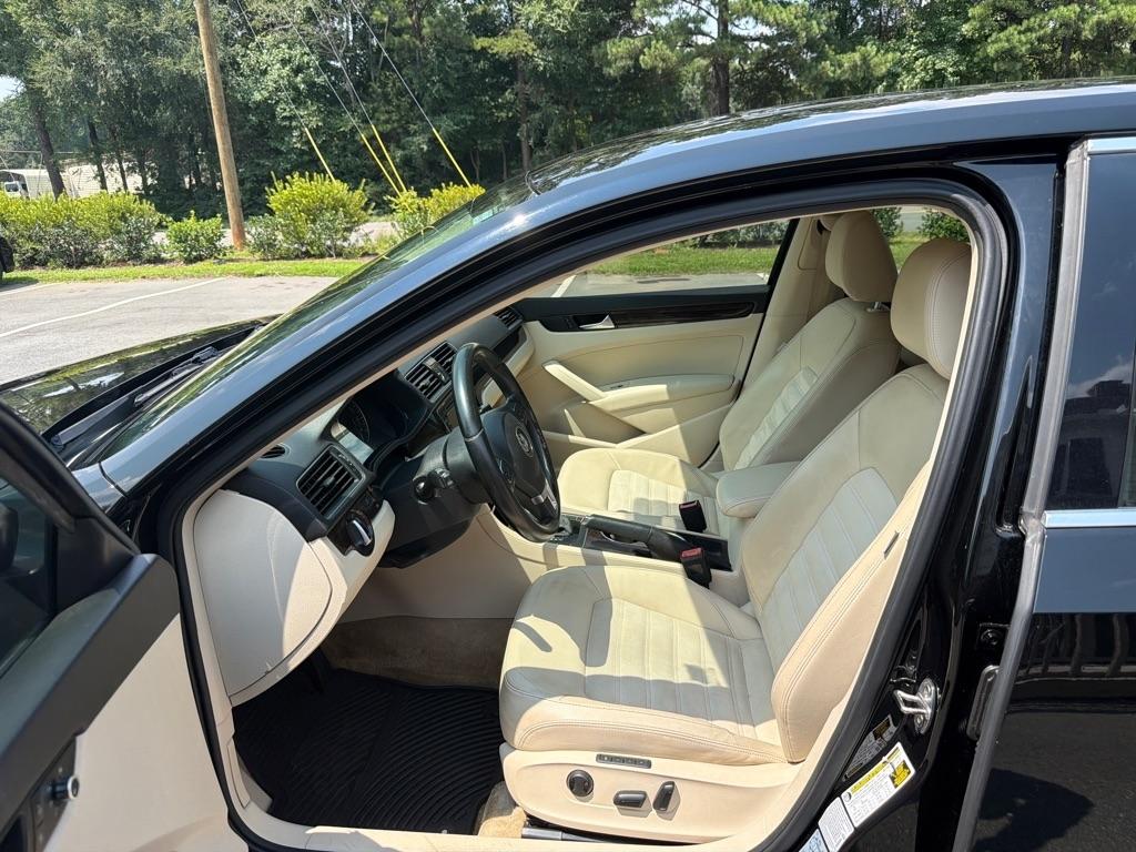 Volkswagen Passat SEL Premium 6A 2015