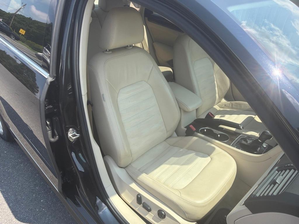 Volkswagen Passat SEL Premium 6A 2015