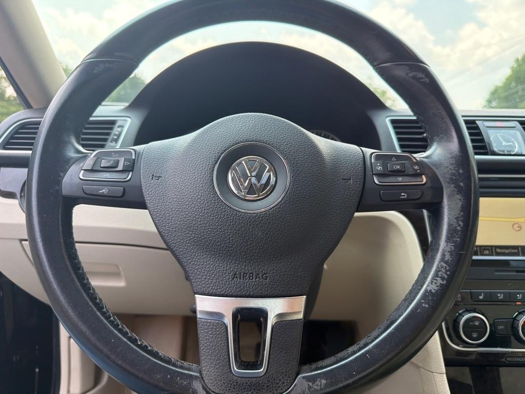 Volkswagen Passat SEL Premium 6A 2015