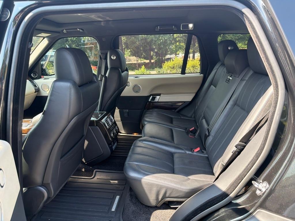 Land Rover Range Rover Supercharged LWB 2017
