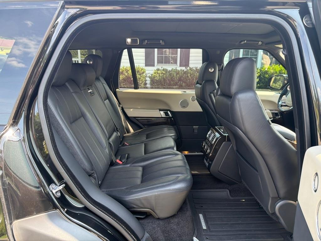 Land Rover Range Rover Supercharged LWB 2017