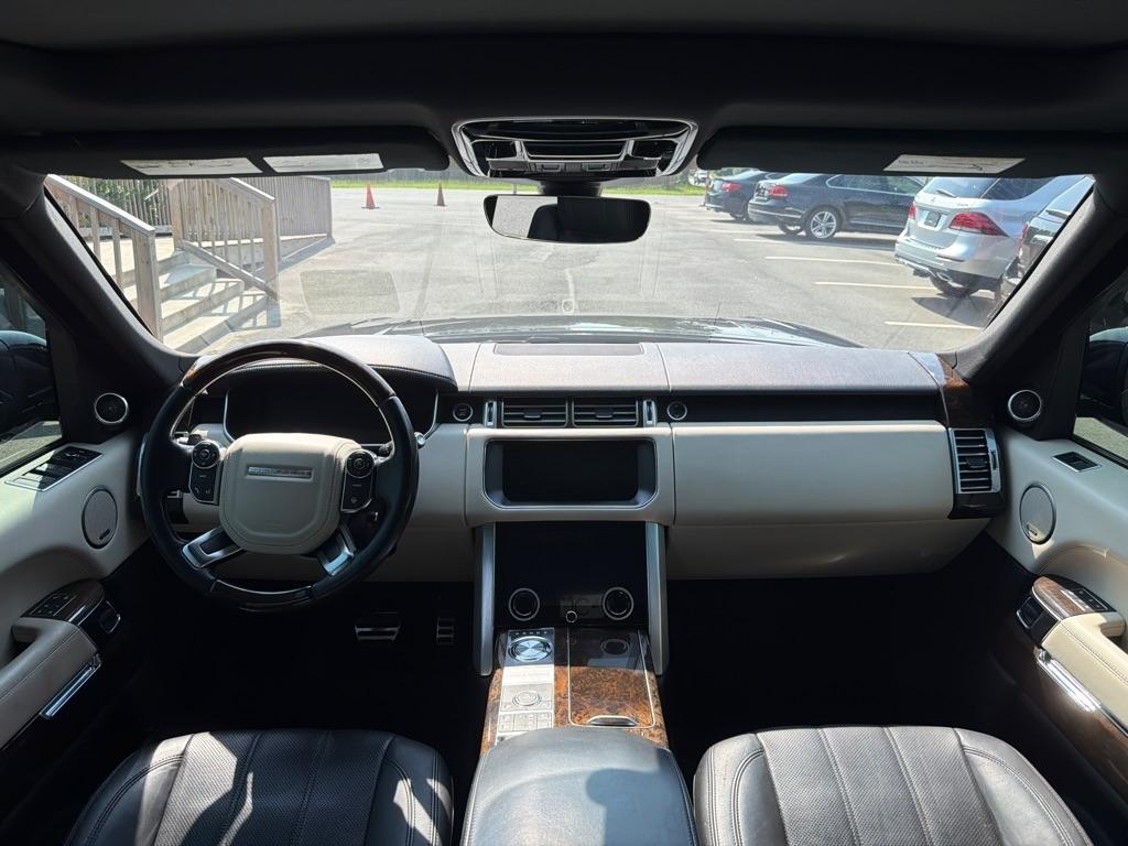 Land Rover Range Rover Supercharged LWB 2017