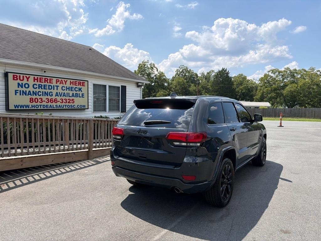 Jeep Grand Cherokee Laredo 4WD 2018