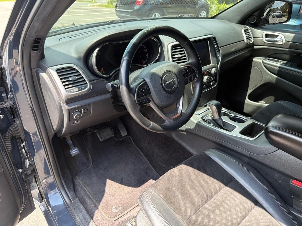 Jeep Grand Cherokee Laredo 4WD 2018