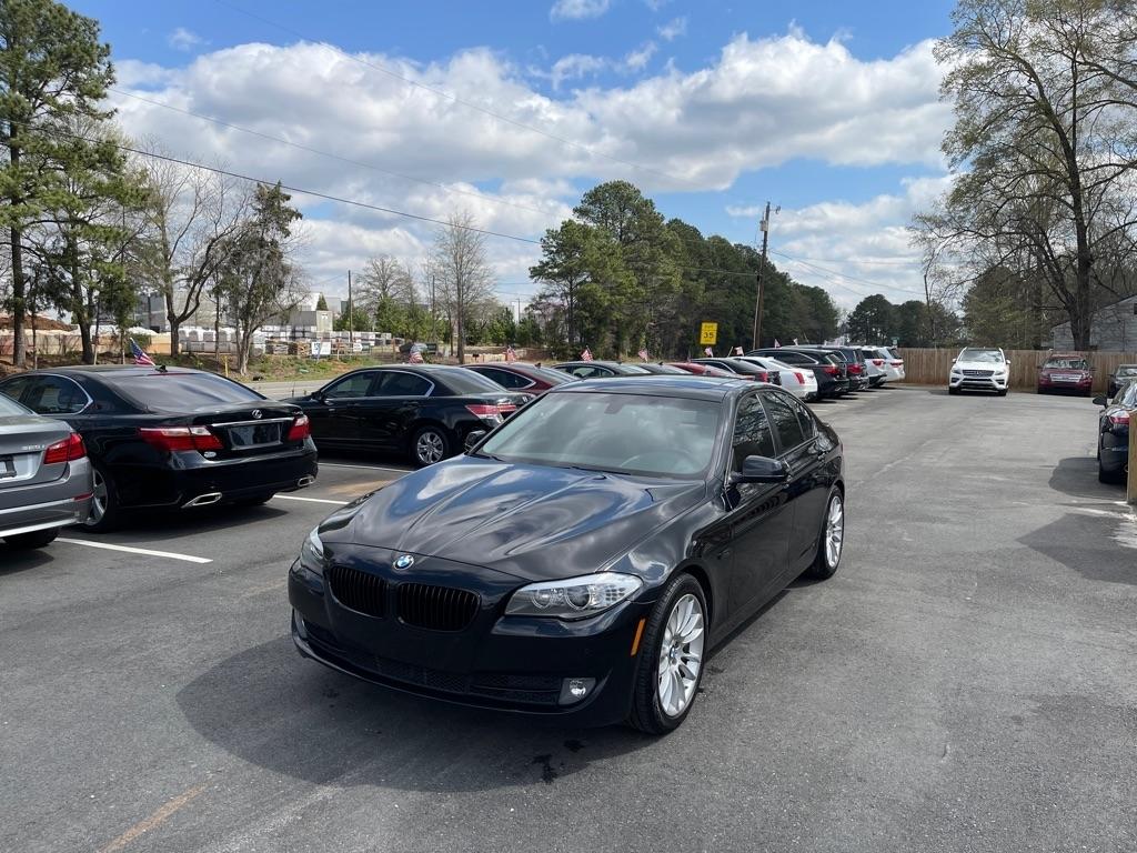 BMW 5-Series 528i xDrive 2013