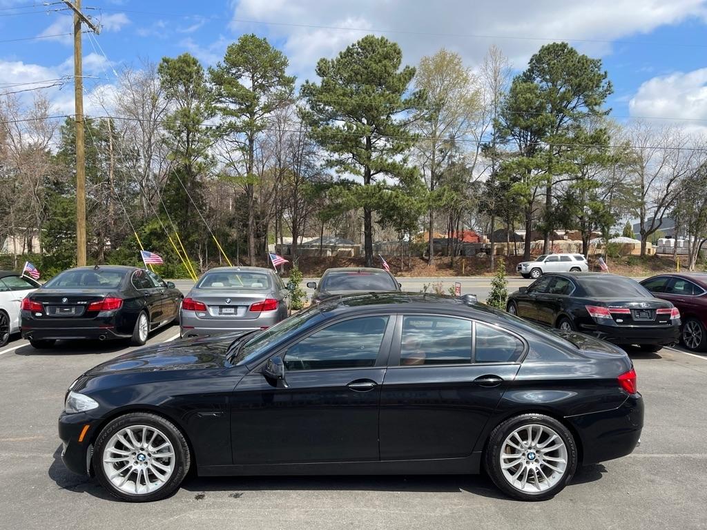 BMW 5-Series 528i xDrive 2013