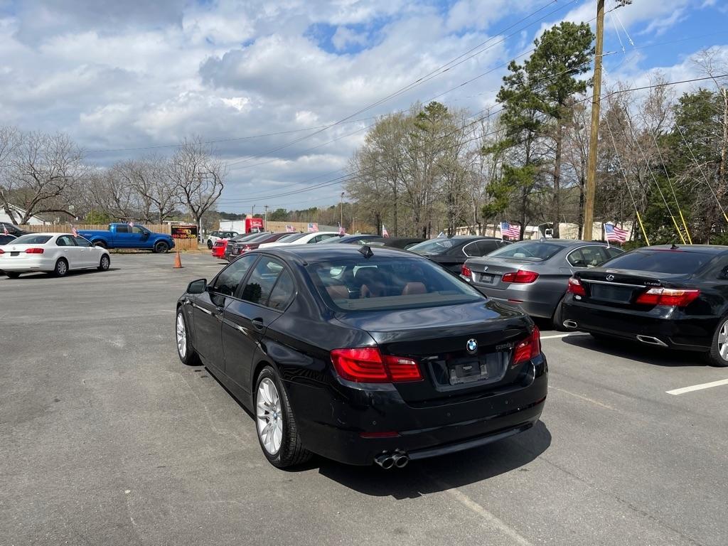 BMW 5-Series 528i xDrive 2013