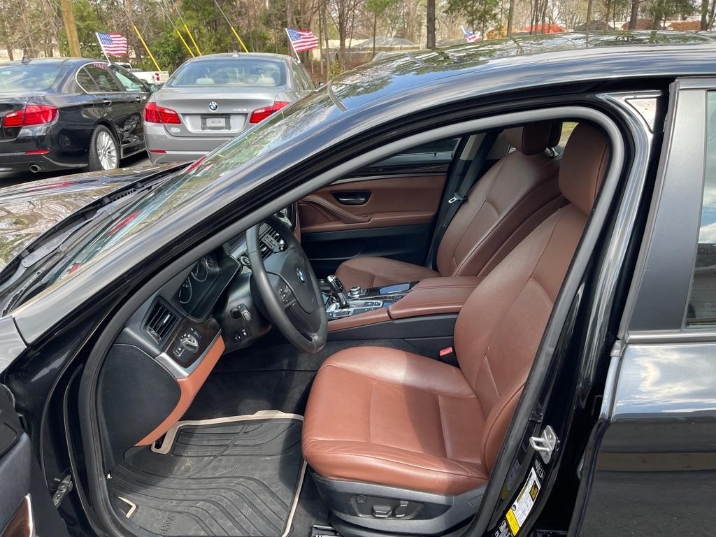 BMW 5-Series 528i xDrive 2013