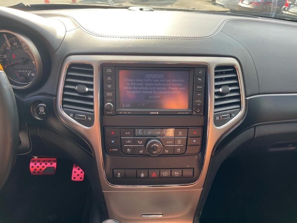 Jeep Grand Cherokee Overland 2WD 2013