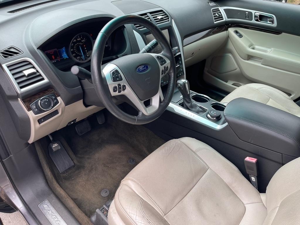Ford Explorer Limited 4WD 2013